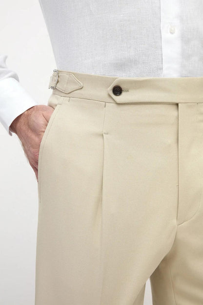 Beige Shorts with Side Adjusters Tailored Fit & Timeless Style - Adam Spirit